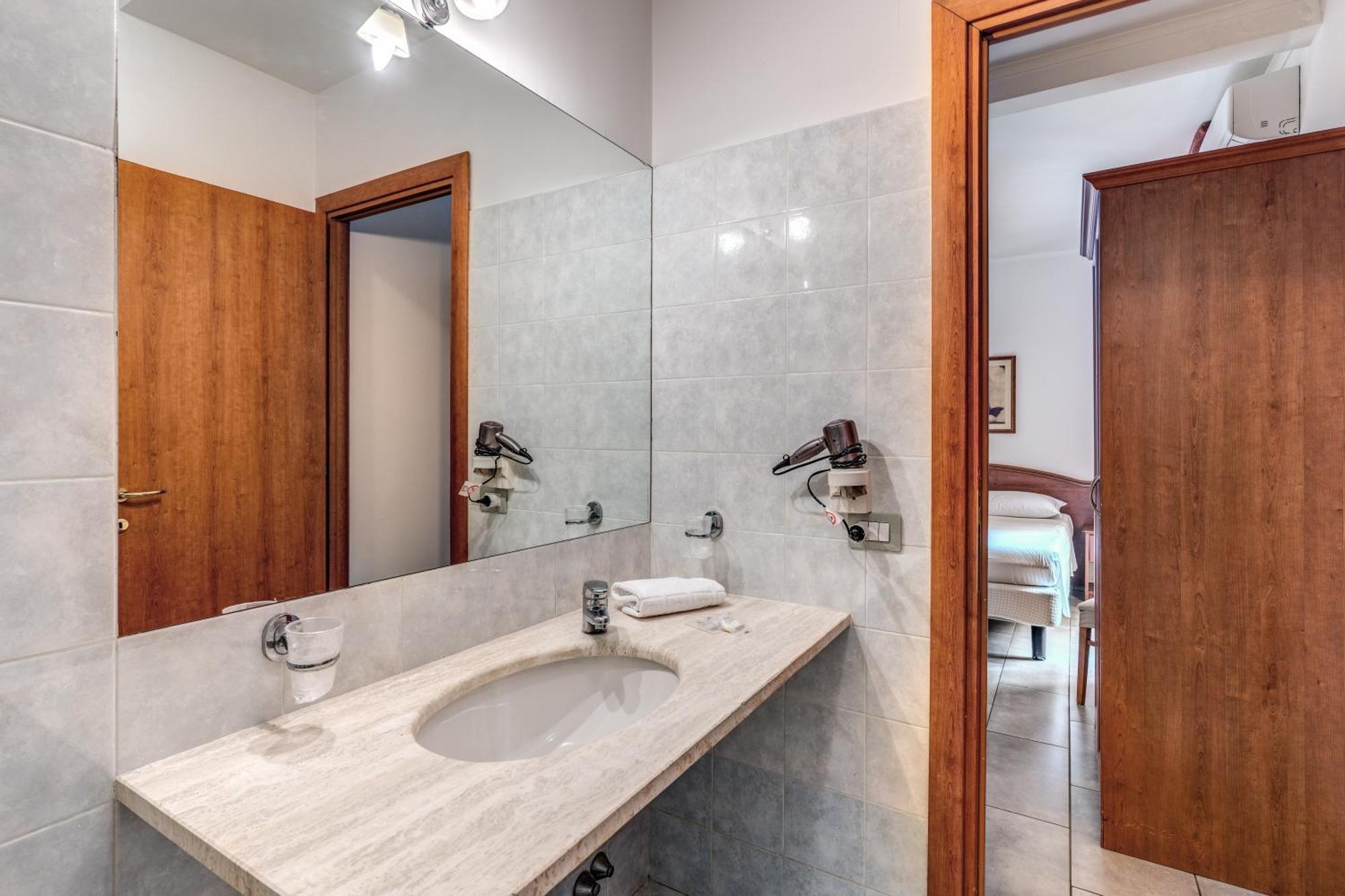 Guest House Masterintrastevere Rome Exterior photo